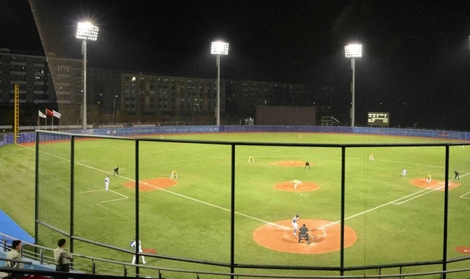 Stadium light Stadium light
